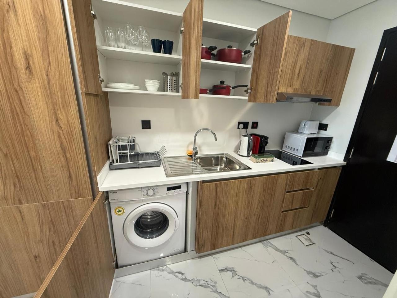 Apartment Maryah Island Elegant Near Cleveland & Adgm Abu Dhabi
