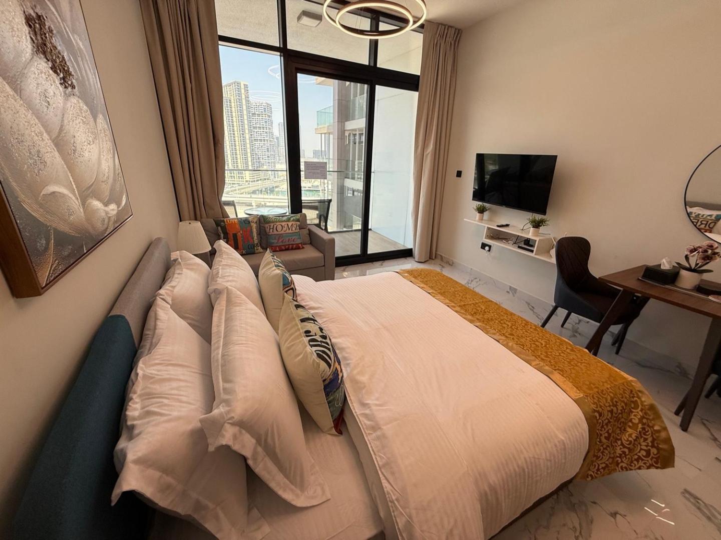 Apartment Maryah Island Elegant Near Cleveland & Adgm